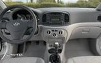 Dezmembrez Hyundai Accent - 2