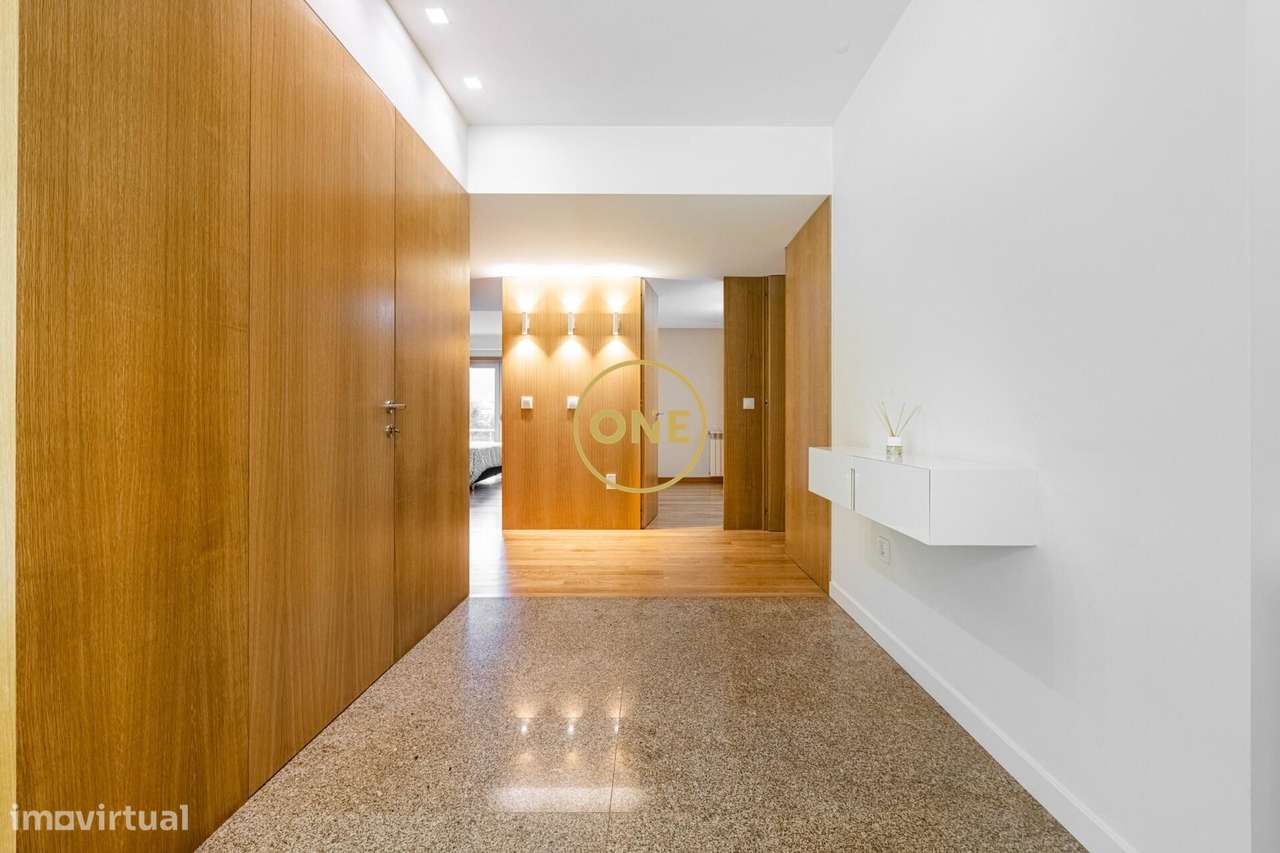 Moradia T3 Luxo com Piscina - Grande imagem: 5/42