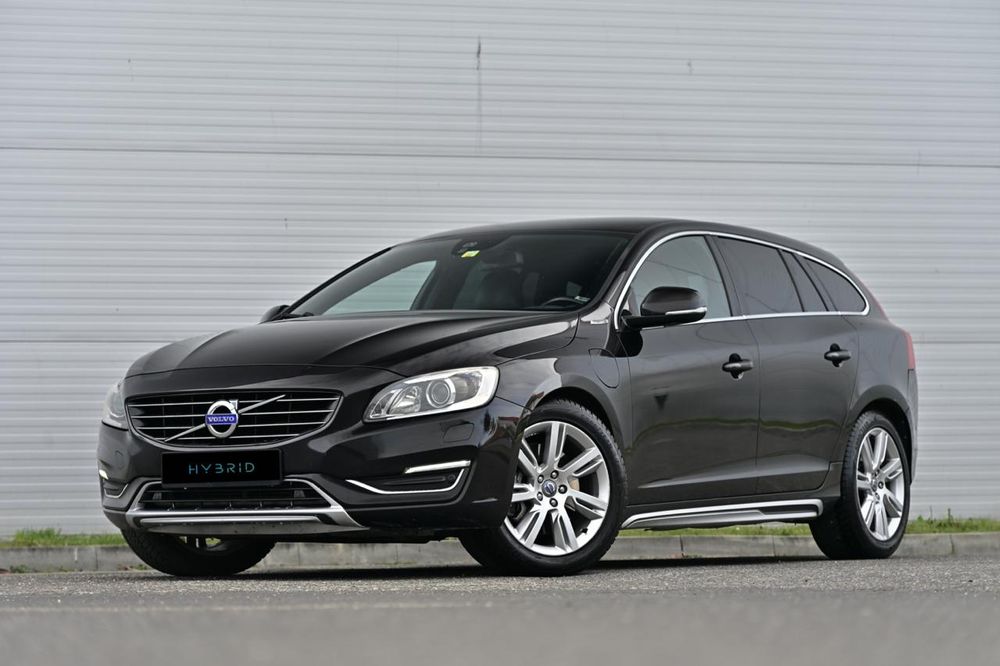 Volvo V60 I [2010 - 2018] D6 Twin Engine Geartronic Summum 2014