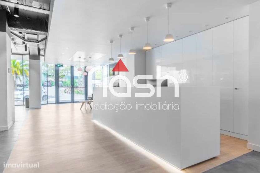 Espaços de Escritórios para 3 pessoas na Qta. do Lago - Loulé - Grande imagem: 3/19