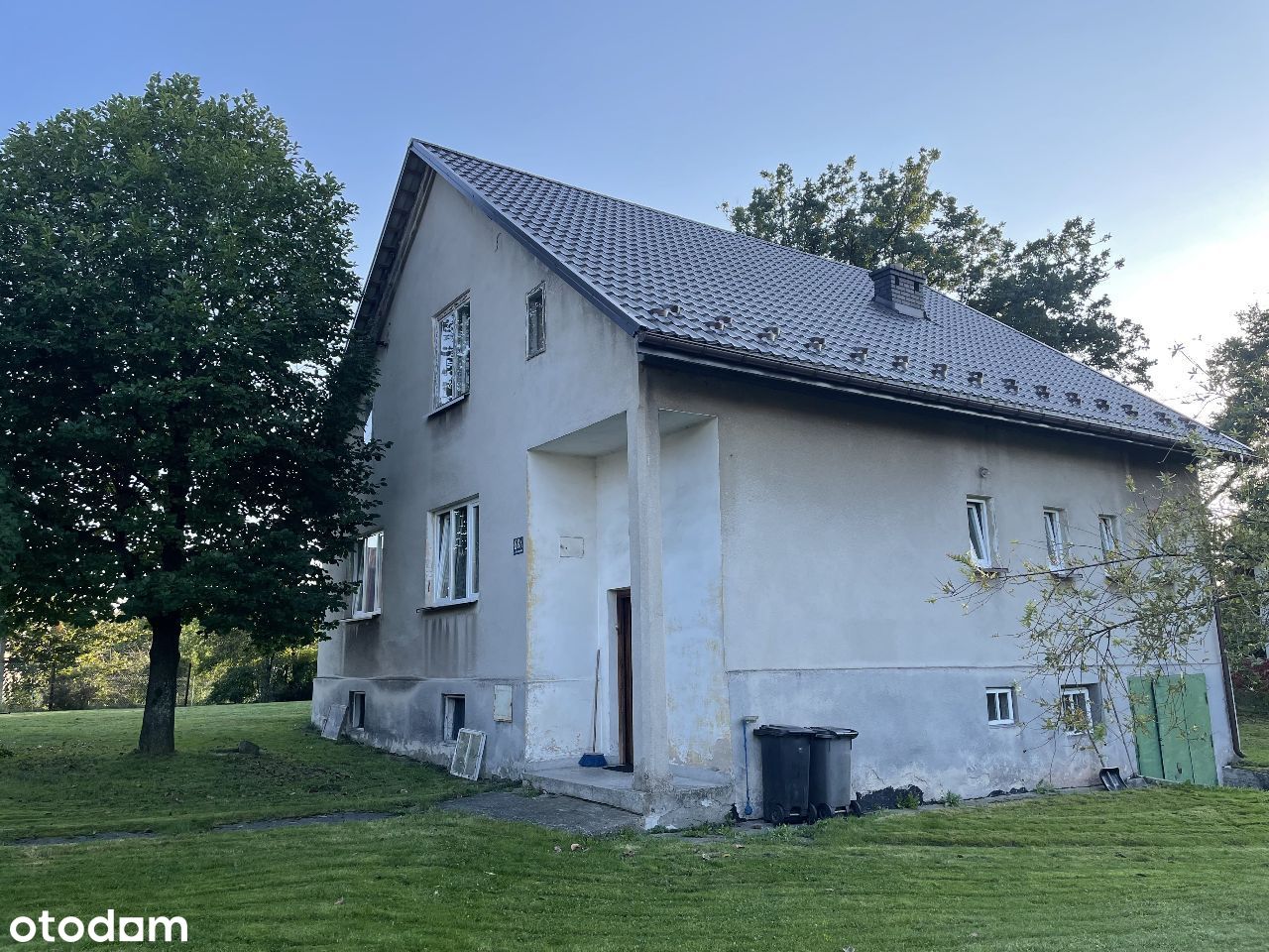 Dom Babice; Stodoła,stajnia.