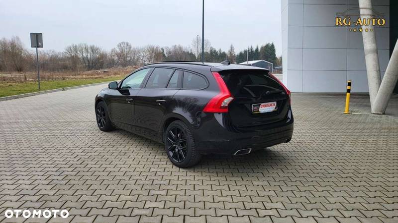 Volvo V60 - 11