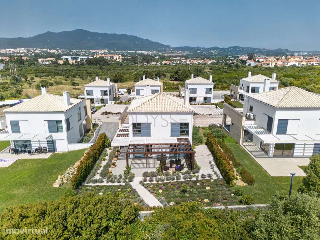 Moradia Isolada T4 Venda Sintra-38
