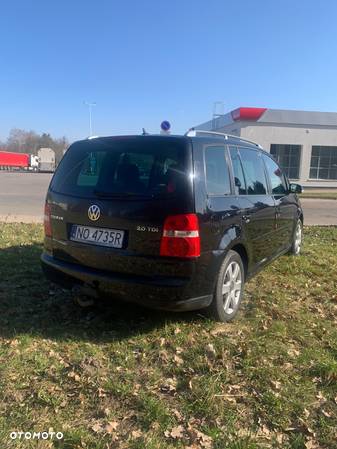 Volkswagen Touran 2.0 TDI Trendline - 4