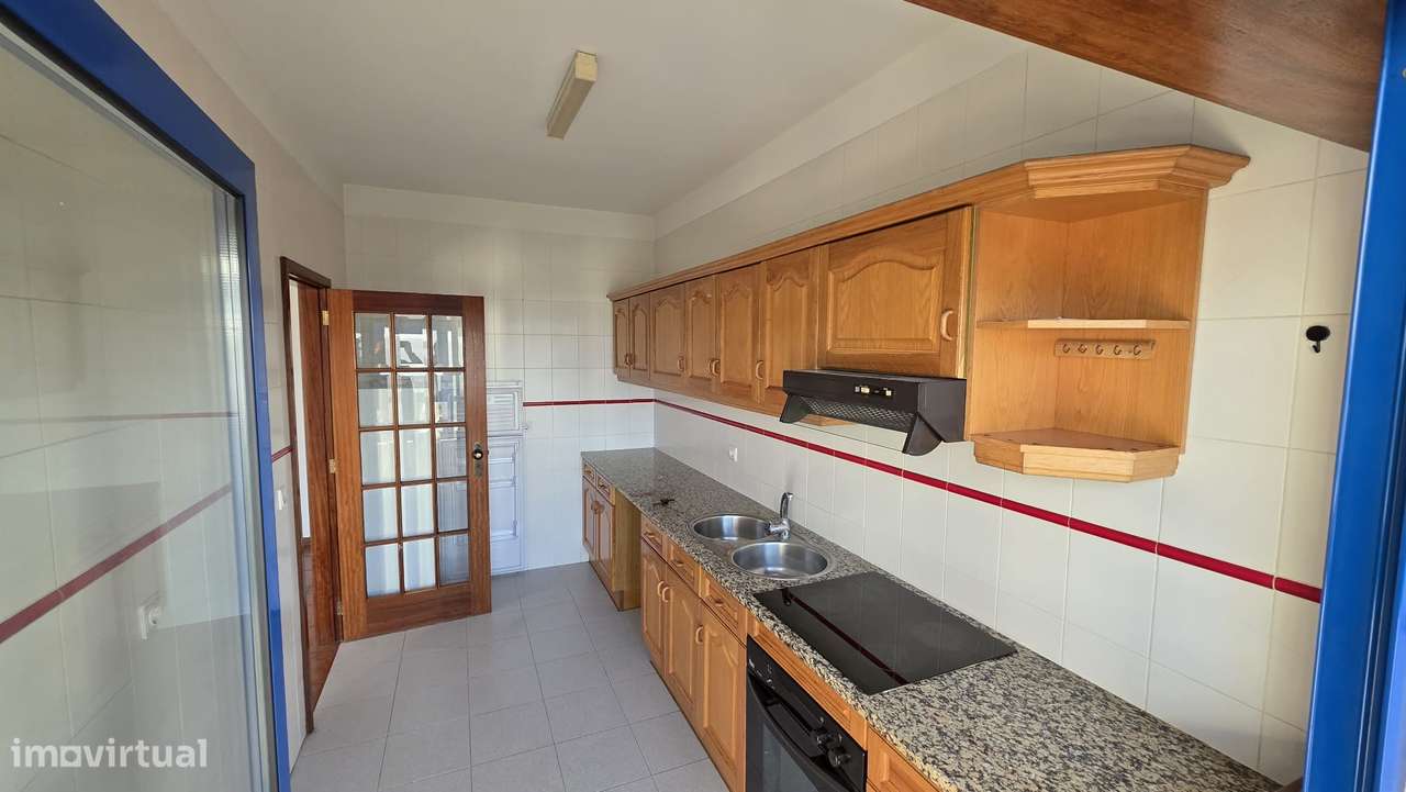 Apartamento T1+1 Vila Verde-Felgueiras-2