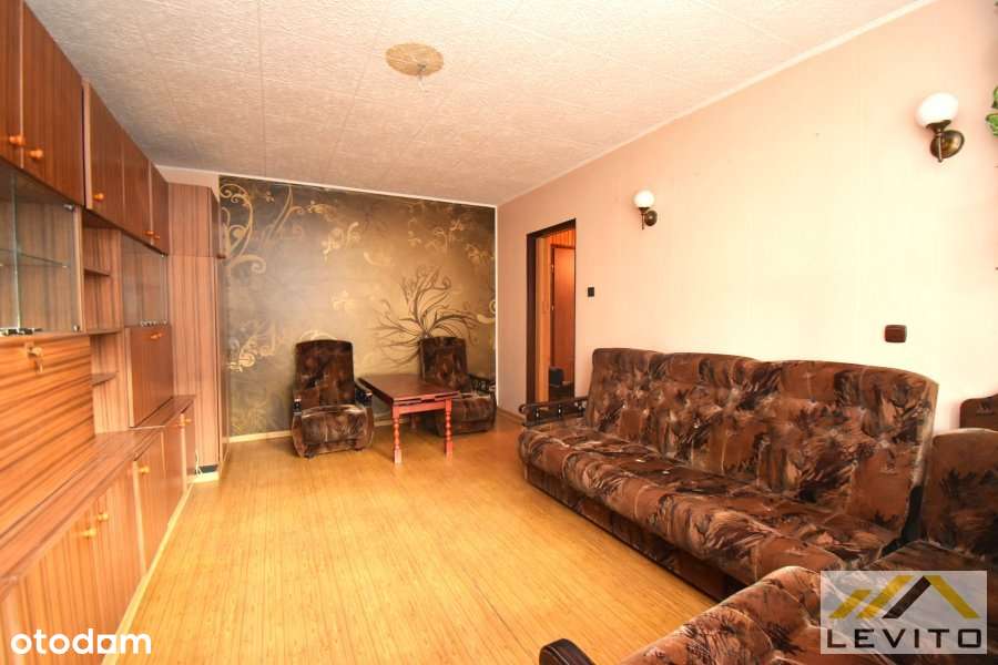 M3  Okolice stadionu | C.O Miejskie | Balkon-1