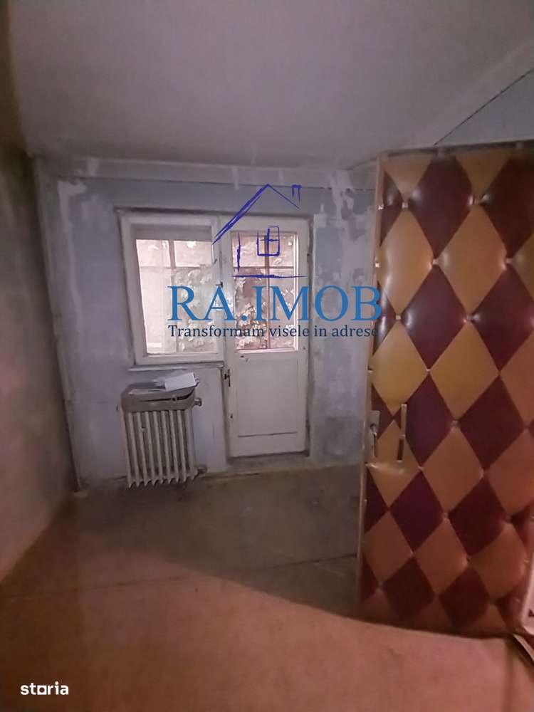 Apartament 2 camere, et 2/4, aleea Strejnic - Vest - 41000 euro-7