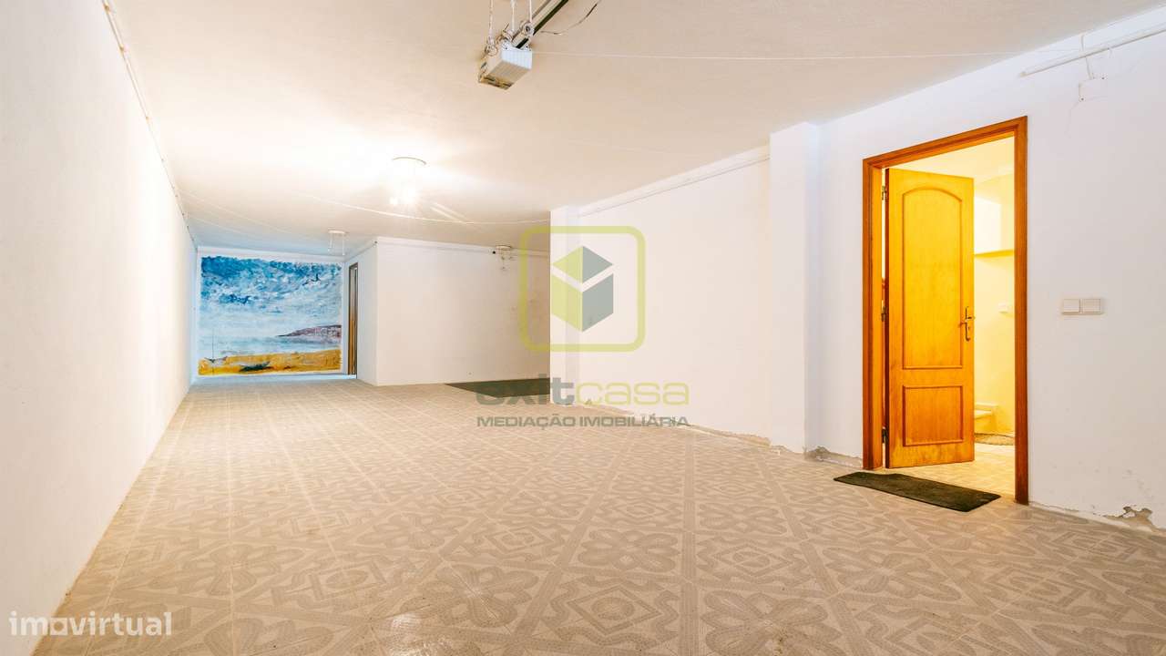 Moradia T3 Geminada-33