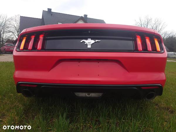 Ford Mustang 3.7 V6 - 11