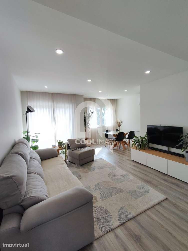 T2 Recente Torre da Marinha com logradouro - Grande imagem: 3/28