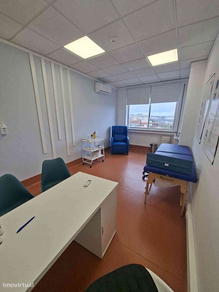 Gabinetes clinicos e estéticos - Grande imagem: 2/5