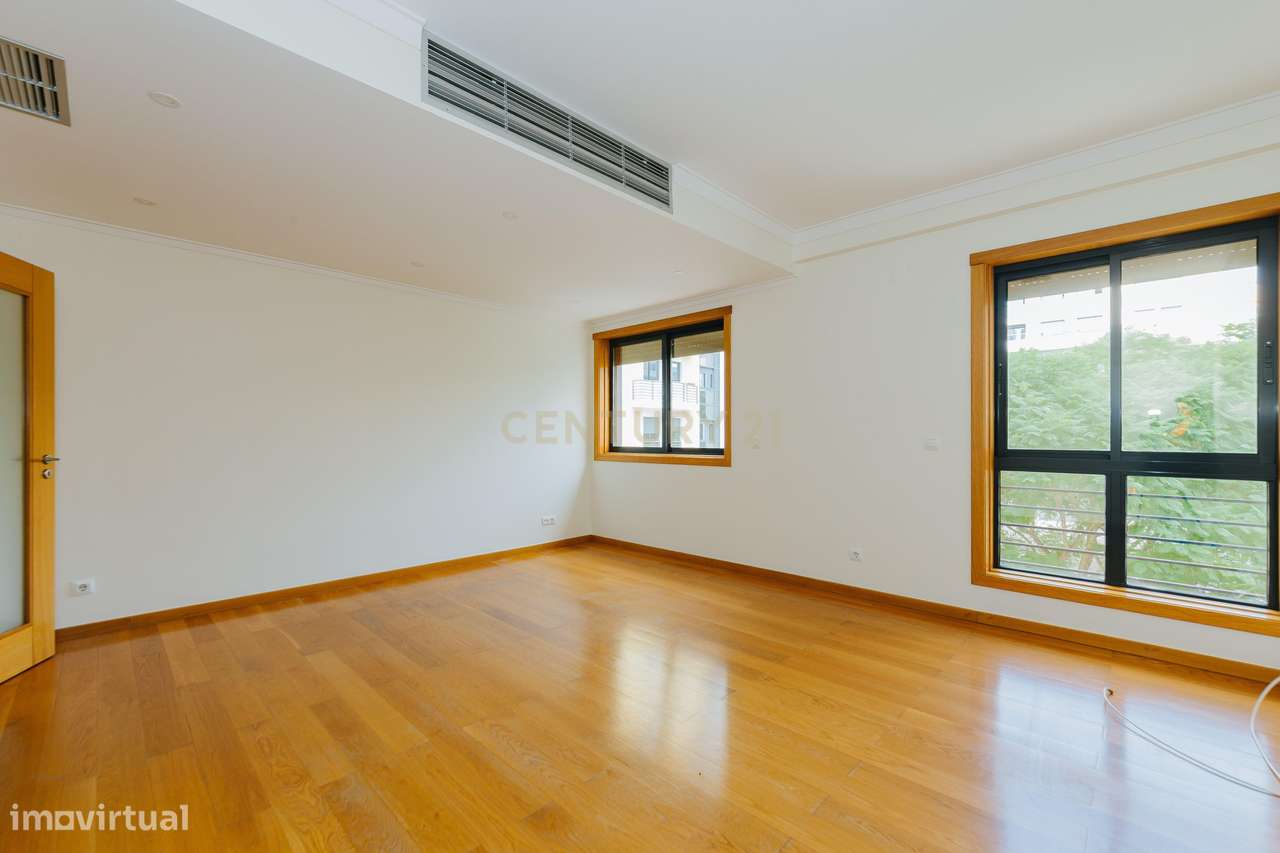 Apartamento T1 para Arrendar no Parque das Nações - Expo Norte - Grande imagem: 4/17