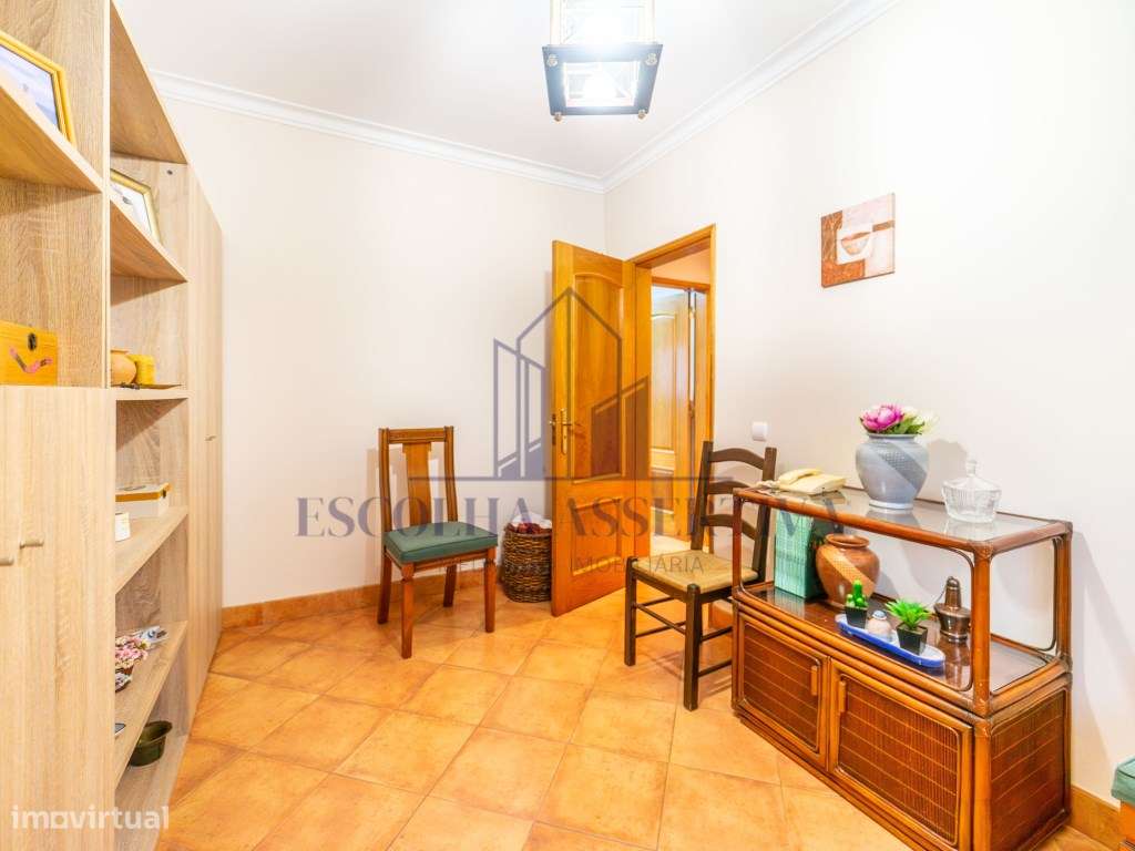 Elegância e Exclusividade na Aroeira - Moradia com Piscina, Jardim ...-15