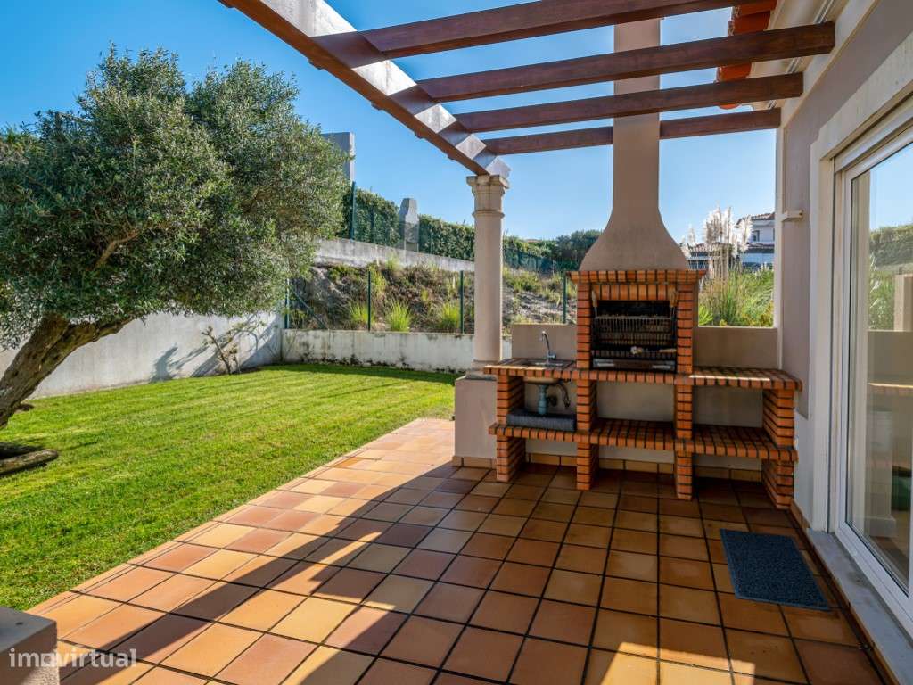 Moradia T3 com piscina, jardim, garagem e vista no Praia d'el Rey B...-42