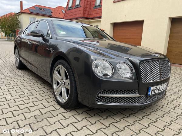 Bentley Continental Flying Spur W12 - 1