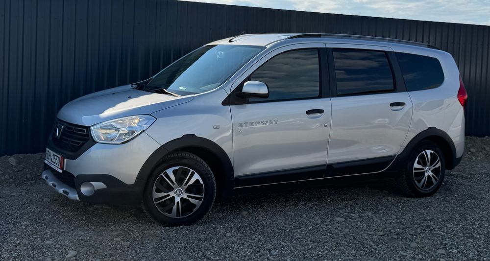 Dacia Lodgy 1.5 dCi 109 CP Stepway 2018