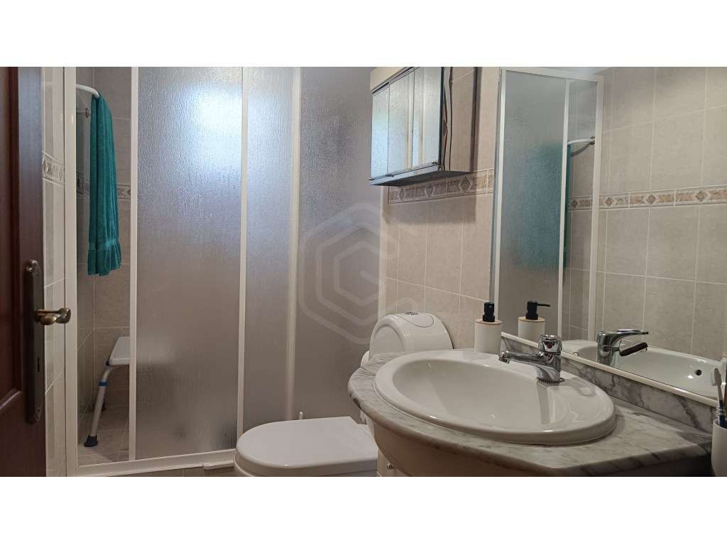 Moradia V4 com Garagem para 4 Carros, Goncinha, Loulé, Algarve-23