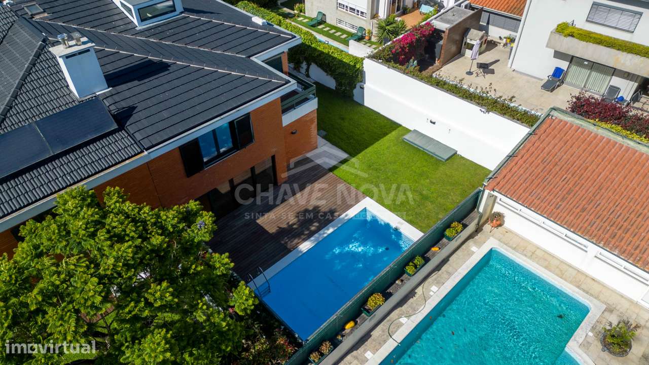 Moradia renovada com piscina e jardim privativo à venda na Foz, Porto-47