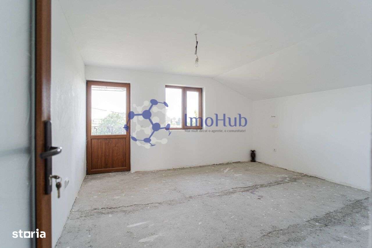 Casa P+M, teren 1.220 mp, Holboca, la strada principala-11