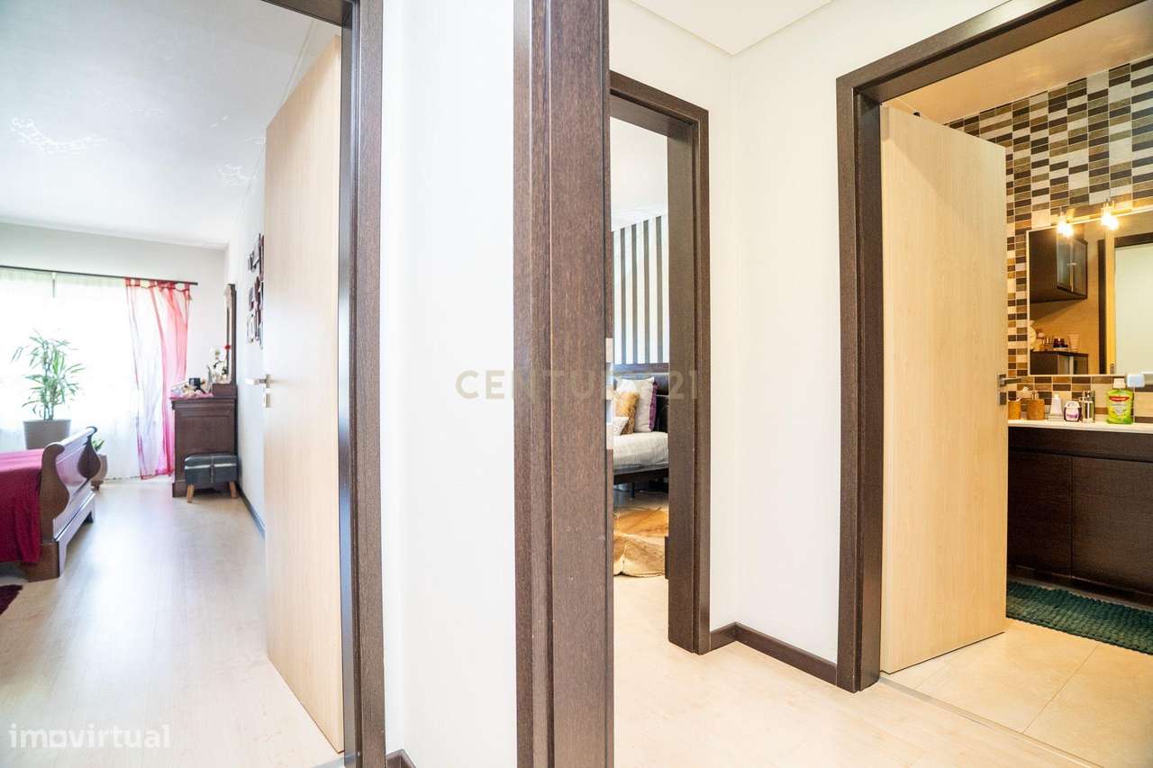 Moderno Apartamento  T3 Condomínio Fechado, em Nossa Senhora de Fátima-14