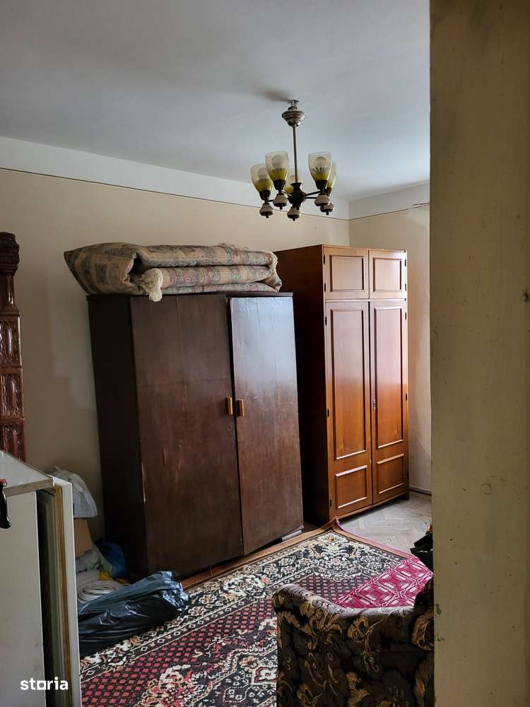 Vand apartament in Putineiu, Teleorman - Imagine principală: 4/5