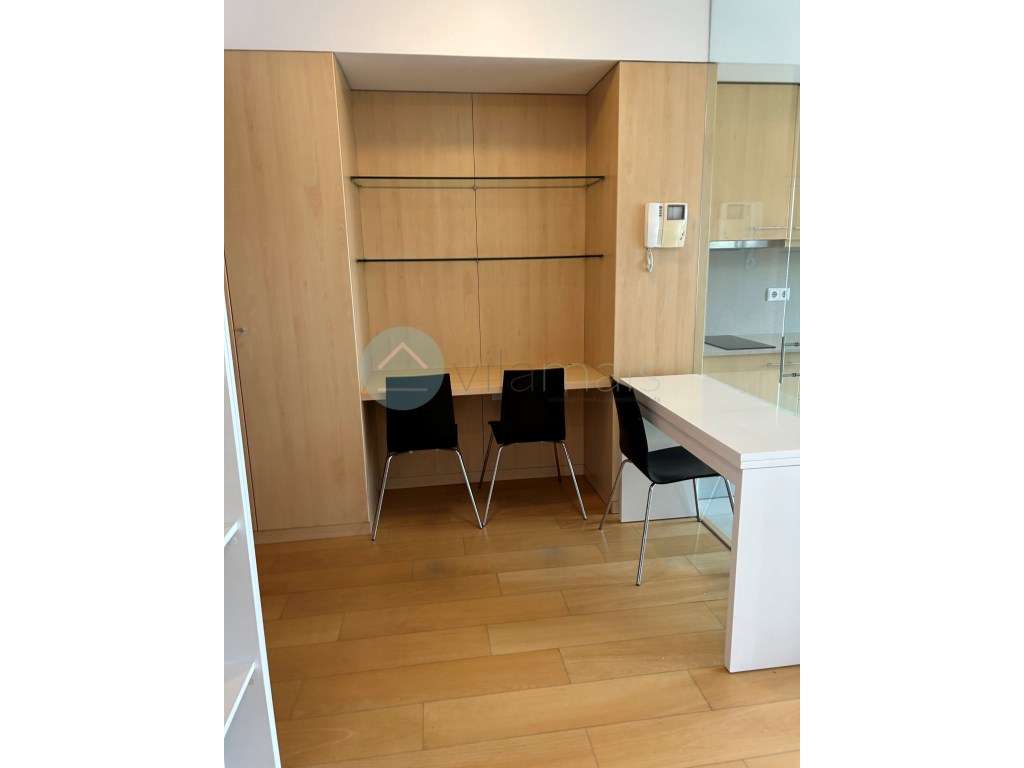 Apartamento T0 nas Antas - Grande imagem: 5/19