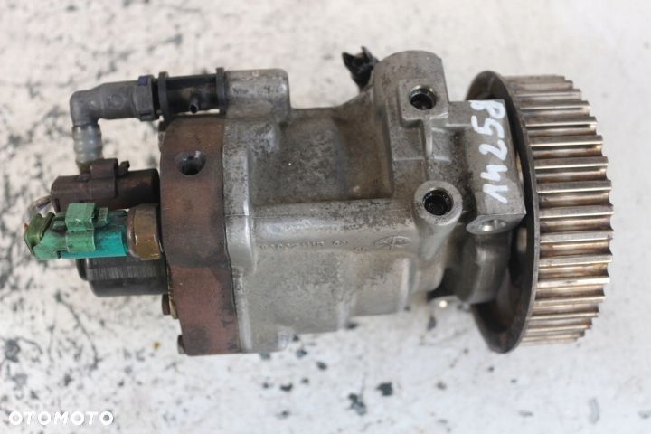 RENAULT CLIO II LIFT 1.5 DCI POMPA WTRYSKOWA 8200057225 R9042A041A - 1