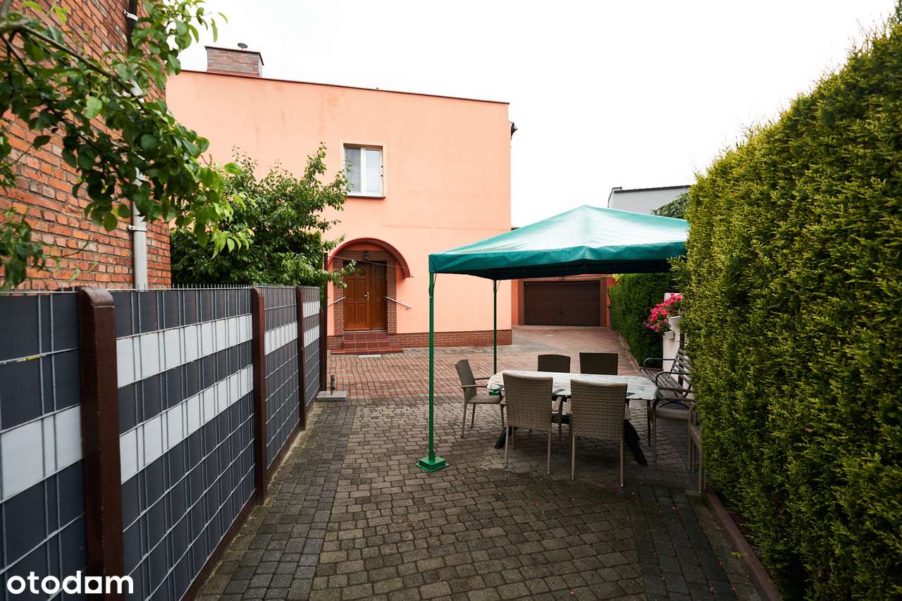 Zadbany duży dom dla jednej lub dwóch rodzin pod Poznaniem - FILM - Pełny obrazek: 4/20