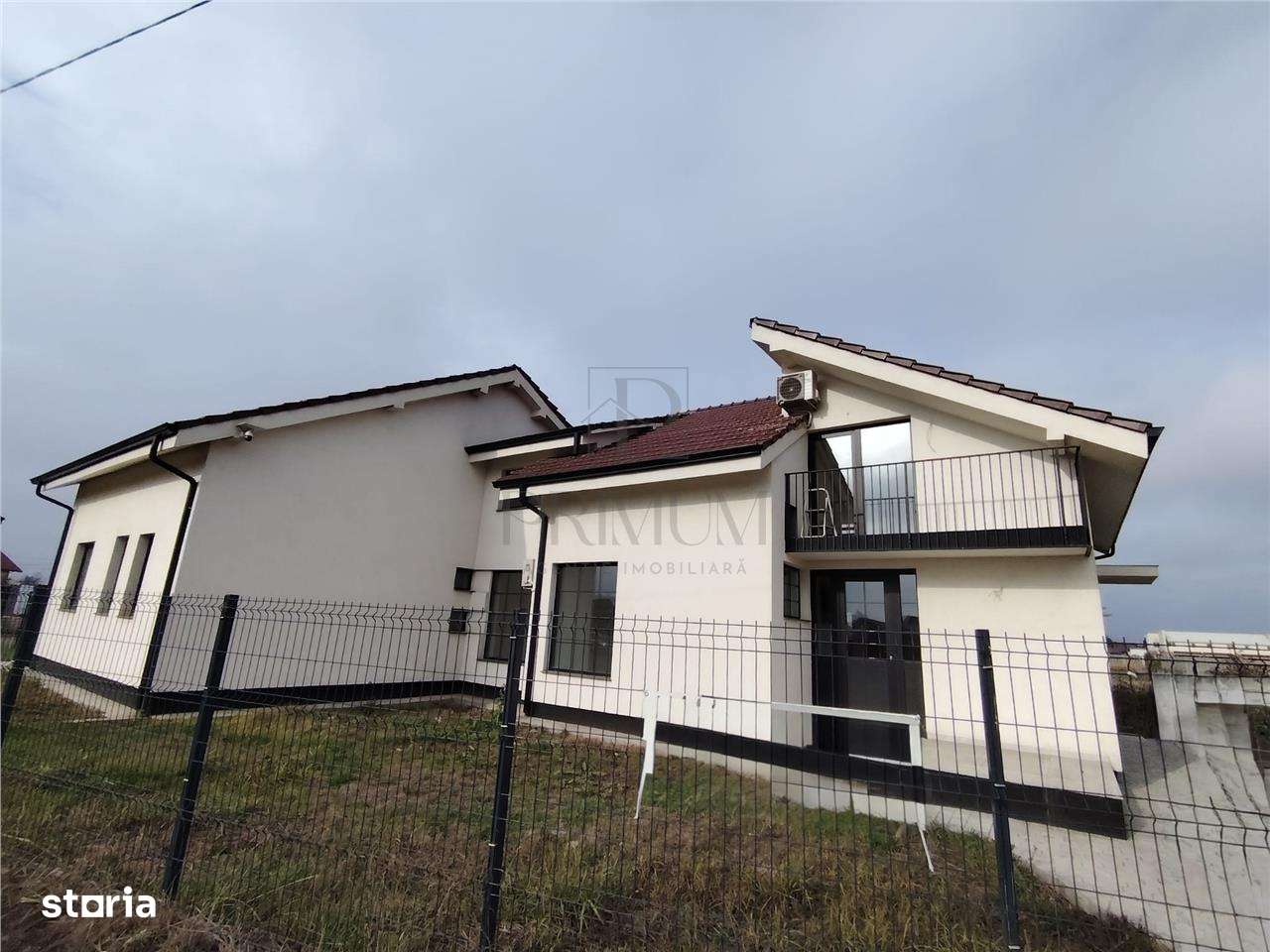 Duplex proiect deosebit - suprafete foarte generoase - zona foarte bun - Imagine principală: 3/20