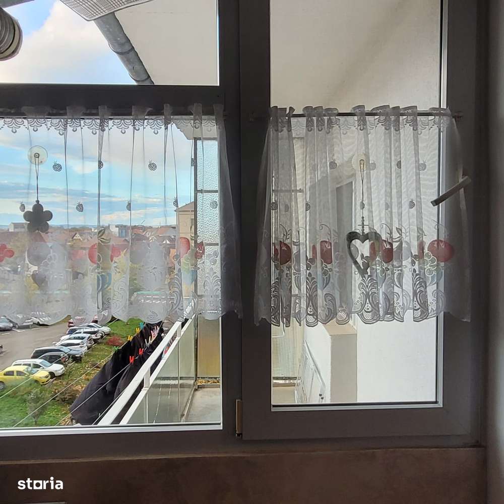 Apartament 3 camere, Str Siretului, COMISION 0-11