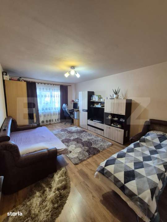 Apartament central, 2 camere, 54 mp, vedere spre Cetatea Devei - Imagine principală: 1/10