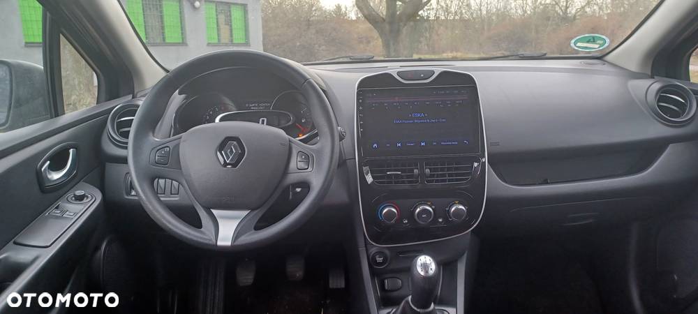 Renault Clio 1.2 16V Alize - 8