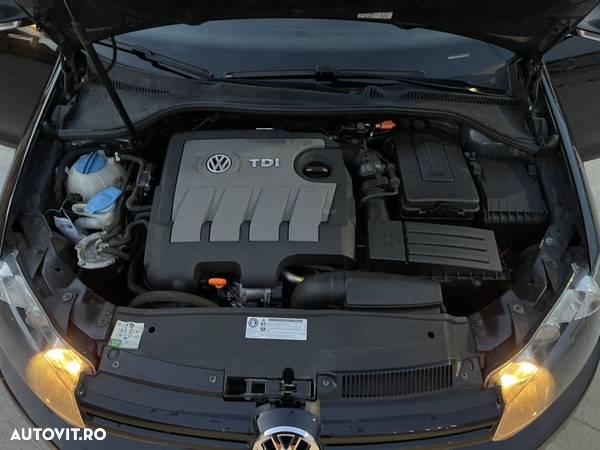 Volkswagen Golf 1.6 TDI BlueMotion Technology DPF Highline - 35