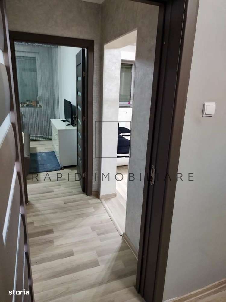 De Vanzare - Ap. 3 Camere - Micro 17 - Imagine principală: 4/9