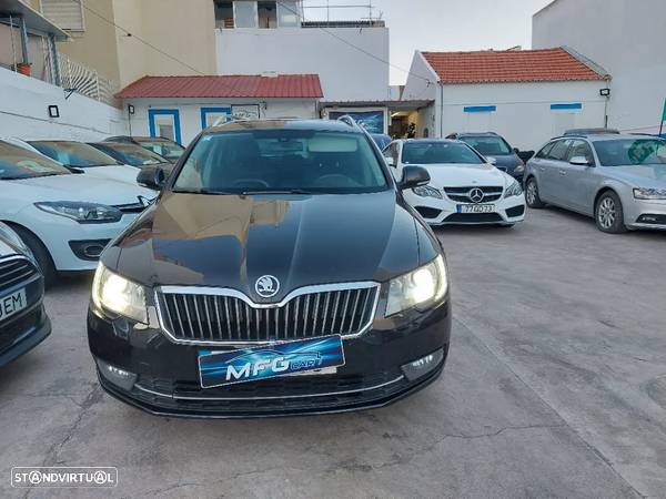 Skoda Superb Break - 1