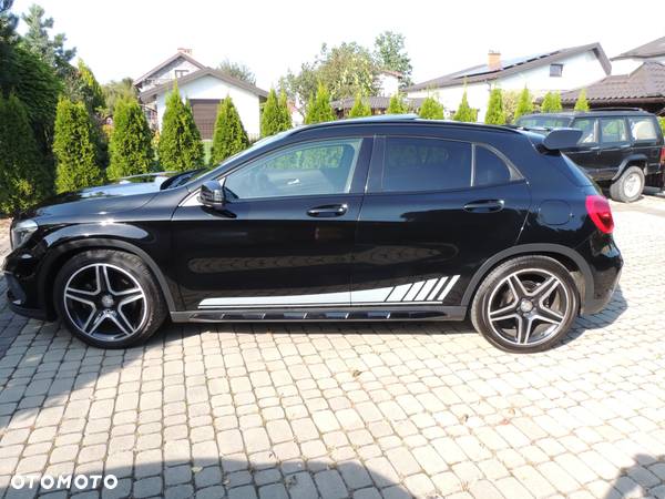 Mercedes-Benz GLA 220 CDI 4Matic 7G-DCT AMG Line - 5