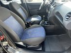 Ford Fiesta 1.3 Ambiente - 12