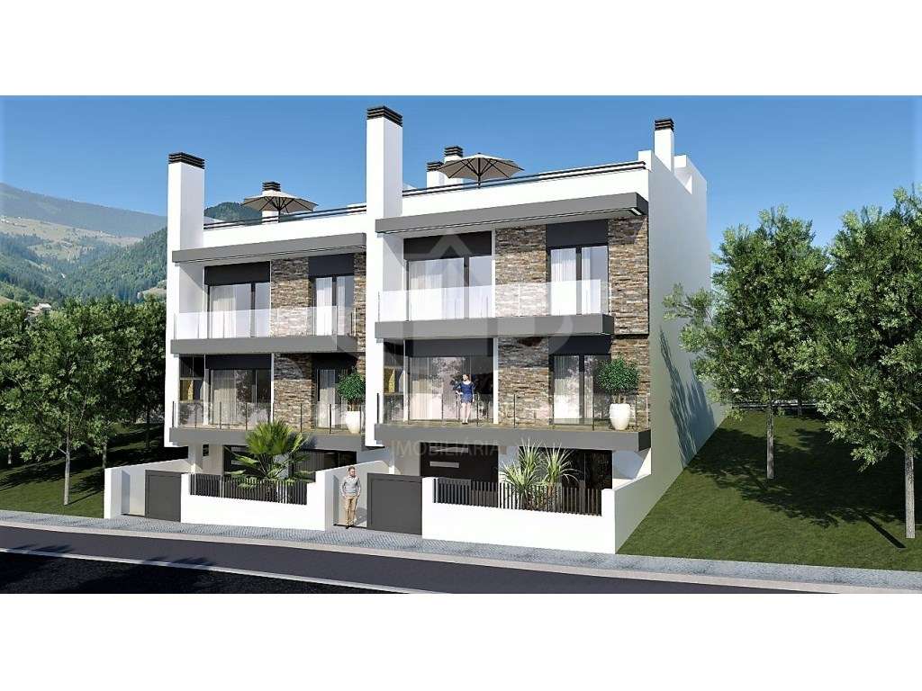 Moradia V4 com piscina e jardim privativo na Urbanização Terraços d...-15