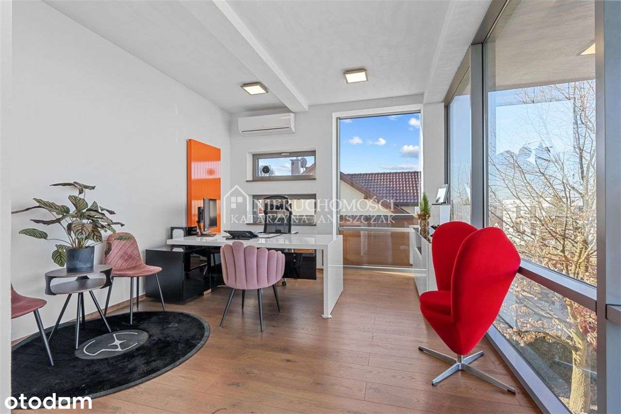 Biurowiec W Świetnej Lokalizacji-18