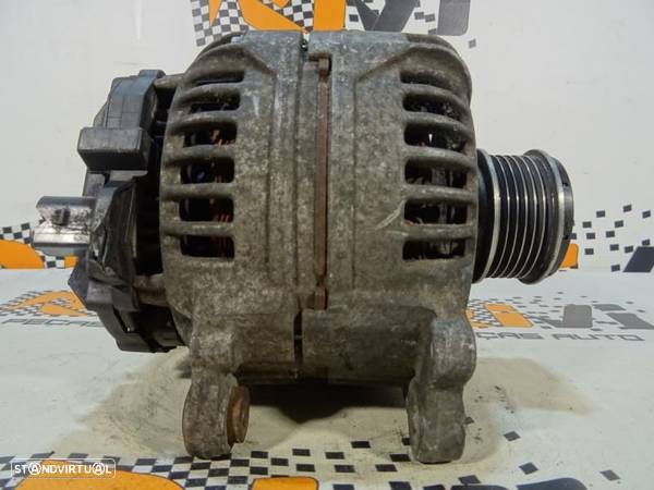 Alternador Ford Galaxy (Wgr)  028 903 030 / 028903030 /  0124515117 - 2