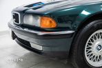 BMW Seria 7 740i - 12