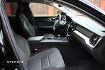 Volvo V60 B3 B Core - 23