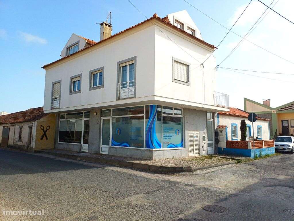 Duplex T2 em Lourinhã e Atalaia de 72,00 m2