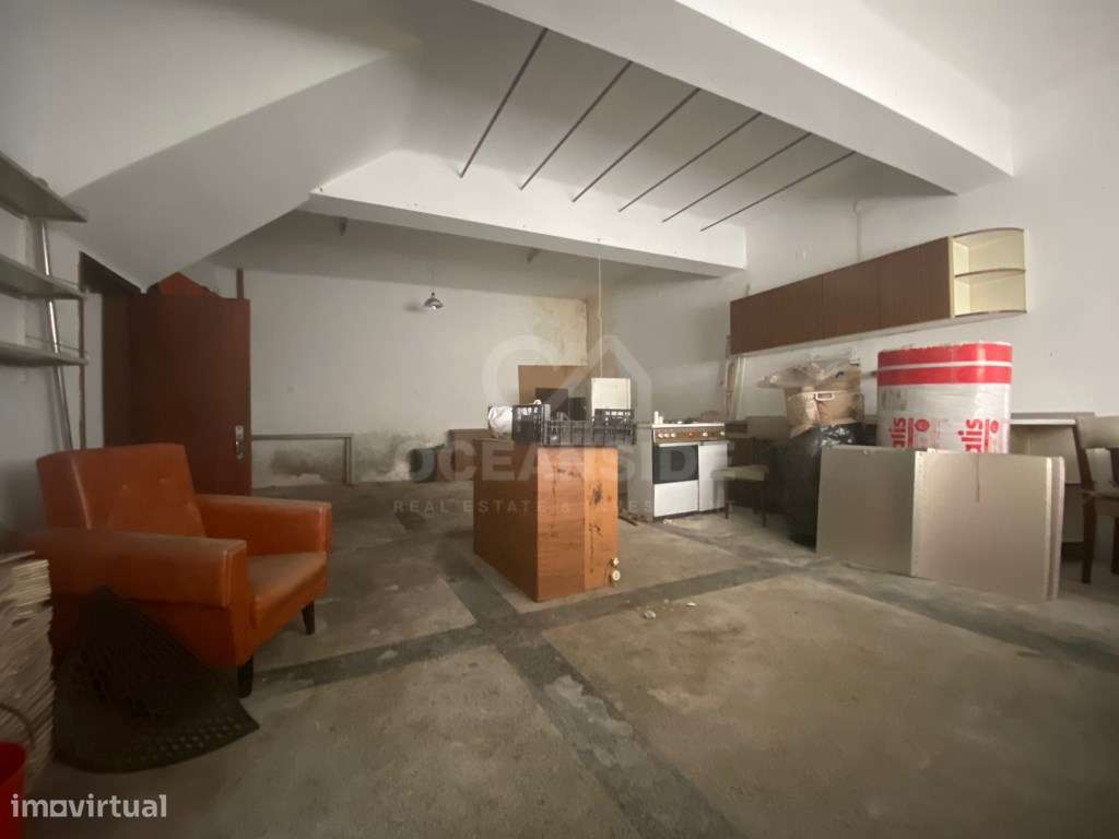 Moradia T4 em São Miguel de Acha-16