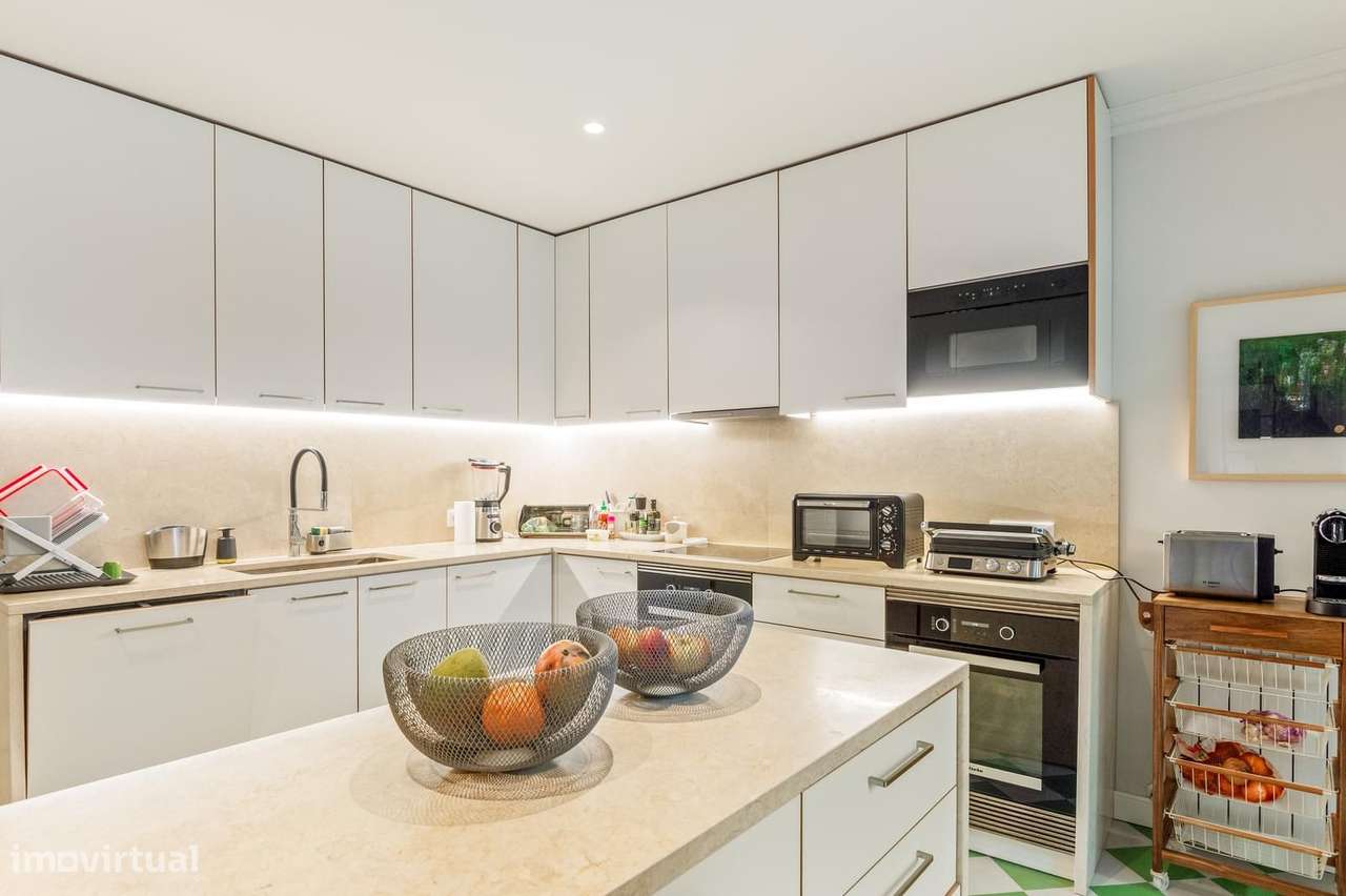 Moradia T8 com estacionamento, Centro Histórico Cascais, Cascais - Grande imagem: 5/44