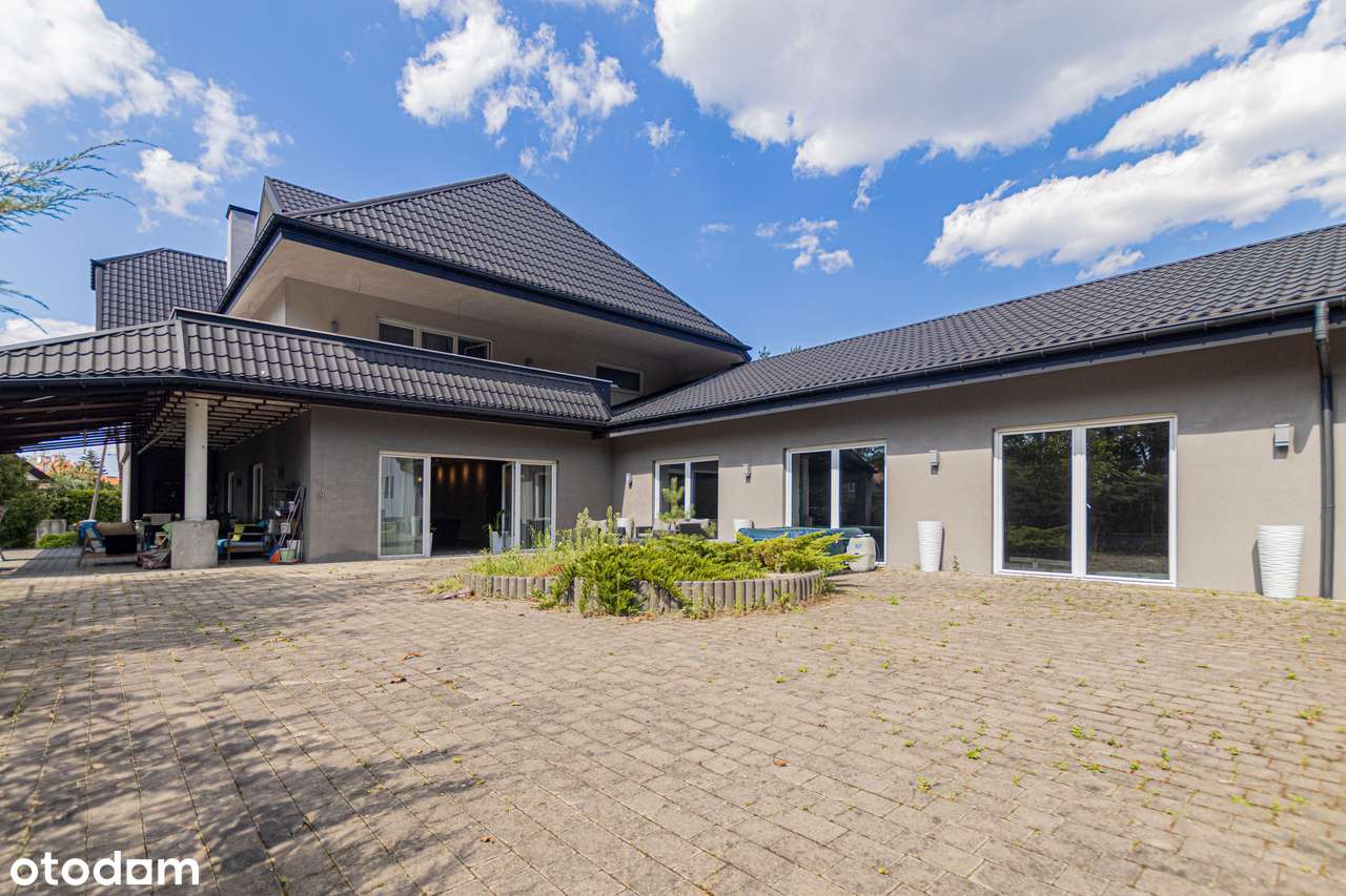 Willa z Duszą i Potencjałem w Łomiankach – 1000 m² luksusu-15