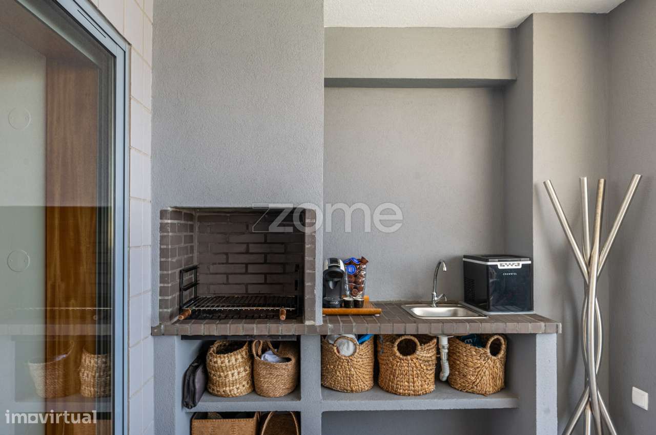 APA T2, varanda 35m², condomínio fechado, Molares 20, Paranhos, Por...-14