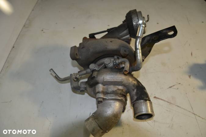 turbina 2.2 D4 turbo Lexus 2.2 220  toyota 17201-26010 - 3