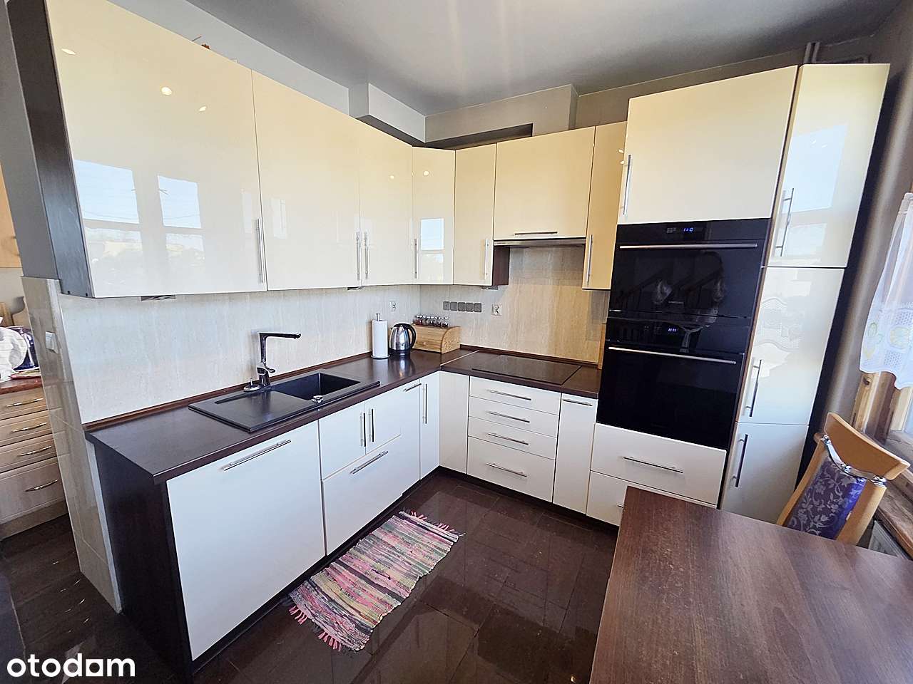 Dom o nietuzinkowej architekturze-6