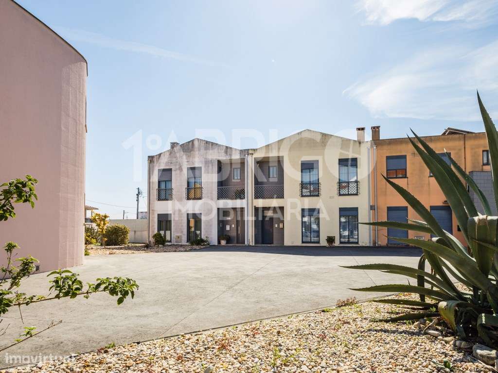 Moradia T3 Remodelada, Embra, Marinha Grande-34